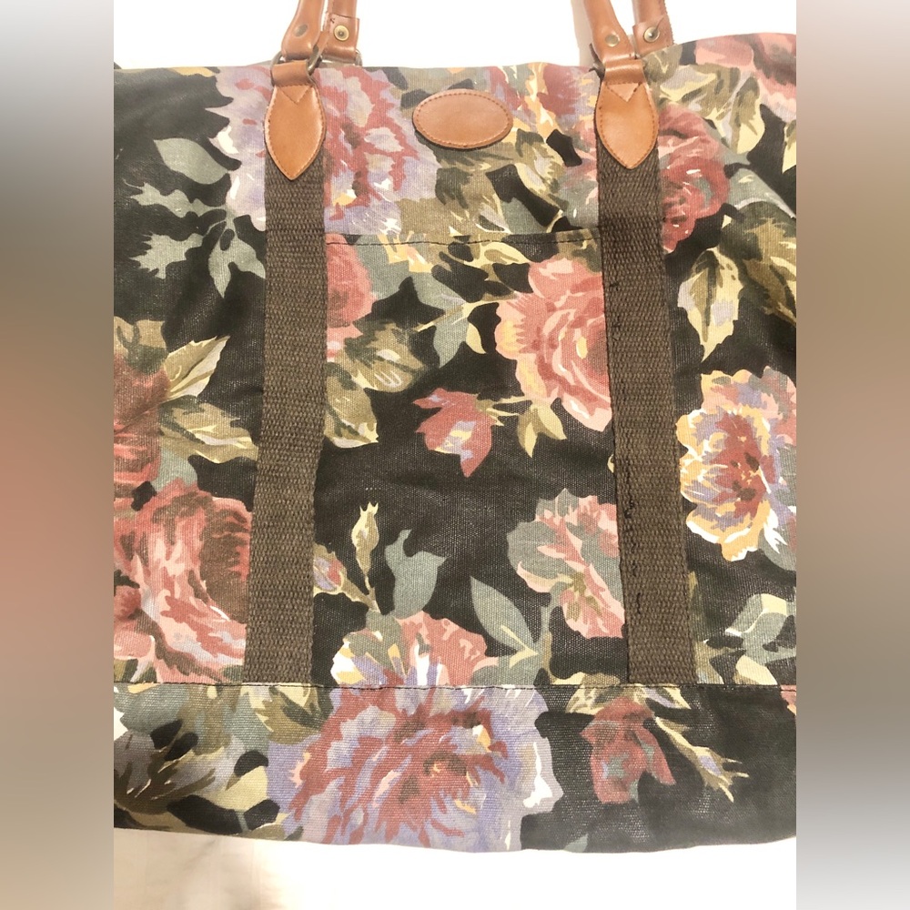 Vintage 90s Gitano Dark Floral Print Duffle Weekend Travel Bag Roses Witchy - Picture 4 of 11